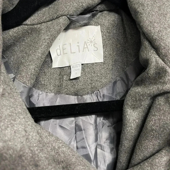 Delia's Grey Zip Up Coat - Picture 7 of 7